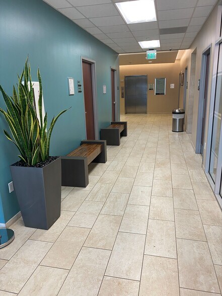 More Photos Of 17903 W Lake Houston Pky, Humble Medical For Lease