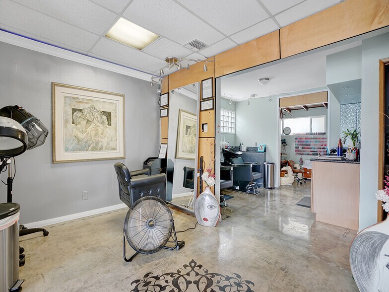 More Photos Of 4124-4126 E Anaheim St, Long Beach General Retail For Sale