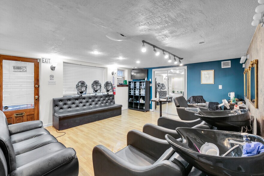 More Photos Of 1501 W Chew St, Allentown Storefront Retail Residential For Sale