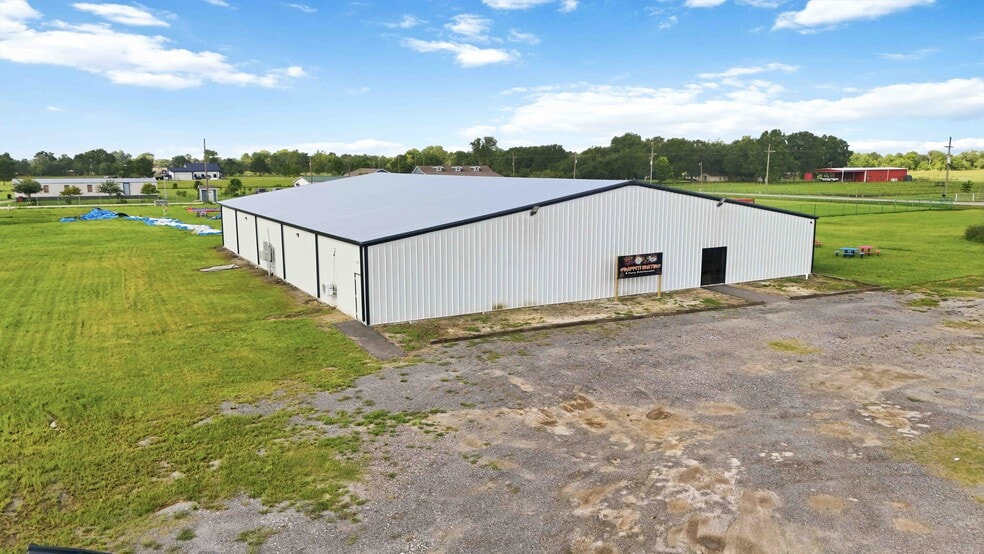 More Photos Of 1061 County Road 6111, Dayton Industrial For Sale