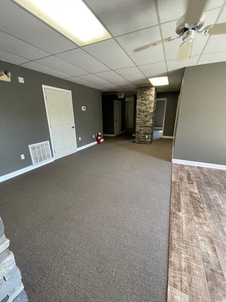More Photos Of 1101 E Broadway St, Oviedo Office For Lease