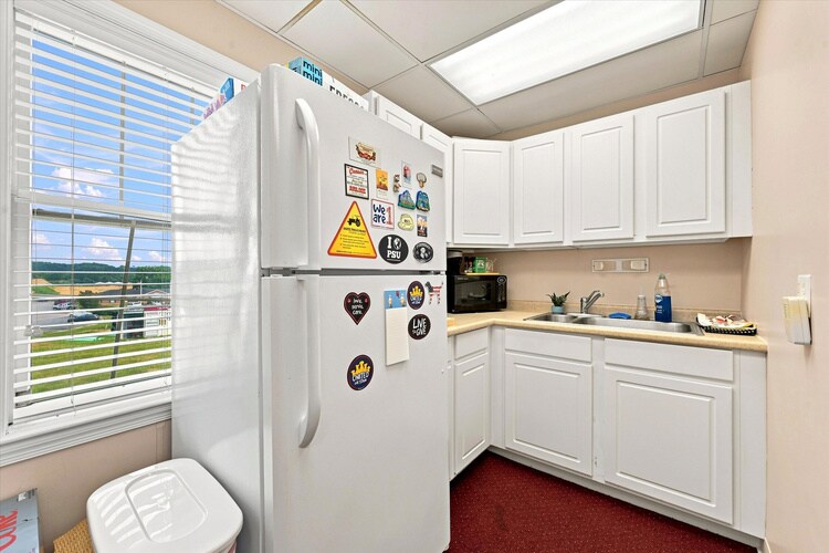 More Photos Of 1284 Gap Newport Pike, Avondale Medical For Sale