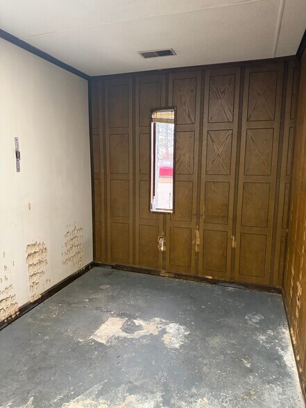 More Photos Of 9040 Millbranch Rd, Southaven Medical For Sale