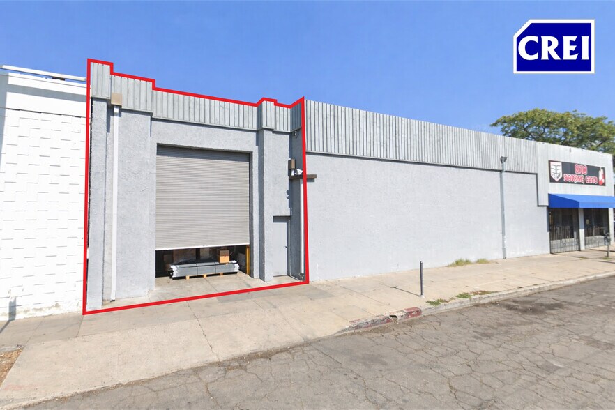 More Photos Of 841 Celis St, San Fernando Warehouse For Lease