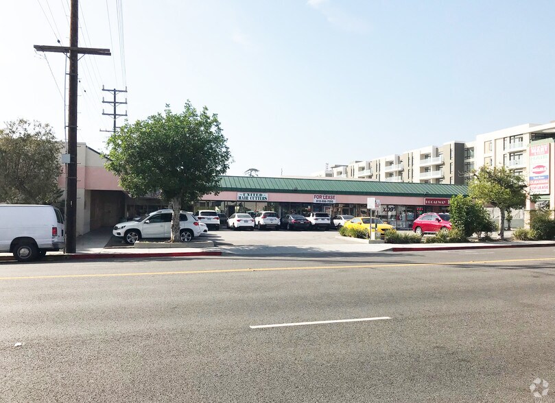 Primary Photo Of 500 W Broadway, Glendale General Retail For Lease