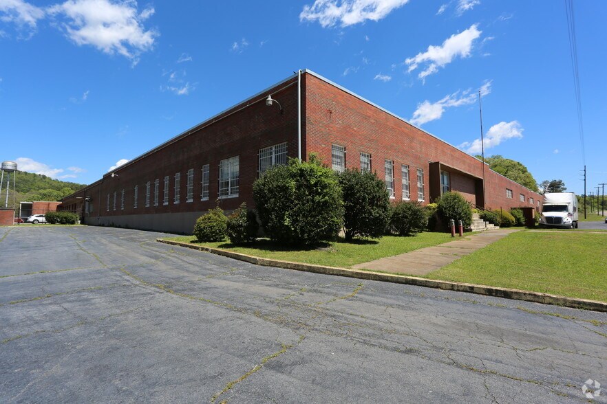More Photos Of 601 Tuscaloosa Ave, Gadsden Warehouse For Lease