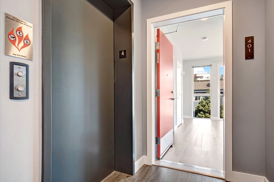 More Photos Of 215 Boylston Ave E, Seattle Apartments For Sale