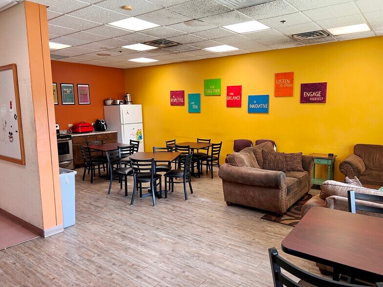 More Photos Of 506 James St, Brainerd Warehouse For Sale