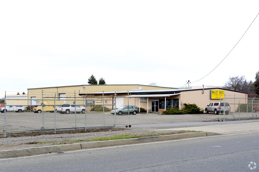 Primary Photo Of 4901-4911 Paoli Loop Rd, American Canyon Warehouse For Sale