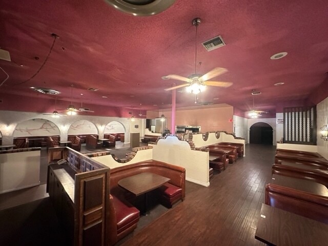 More Photos Of 540 W Main St, Barstow Restaurant For Sale