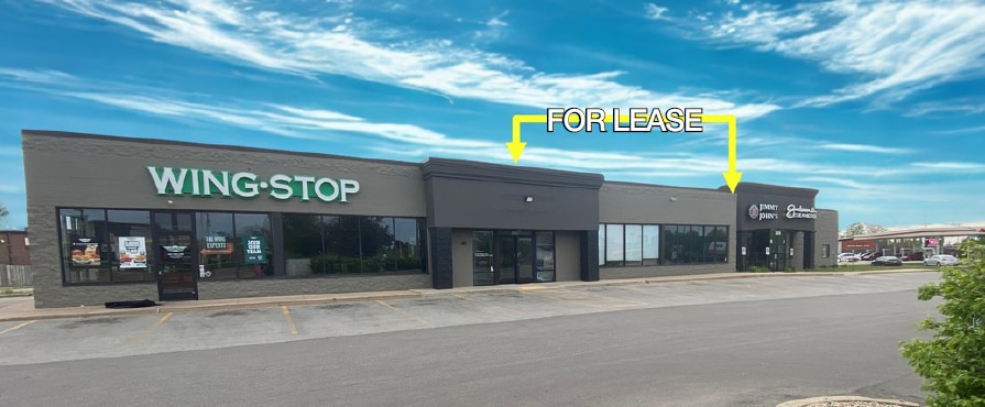 Primary Photo Of 2828 N Richmond St, Appleton Freestanding For Lease