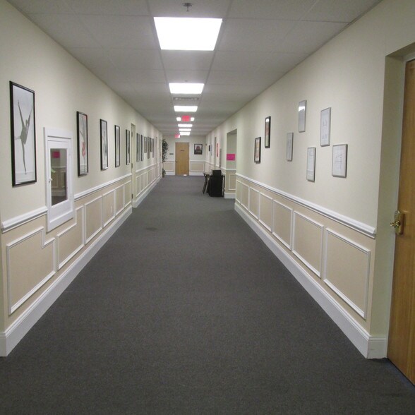 More Photos Of 2935 Byberry Rd, Hatboro Office Residential For Lease