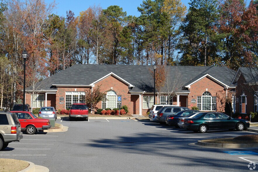 More Photos Of 11539 Park Woods Cir, Alpharetta Office For Lease