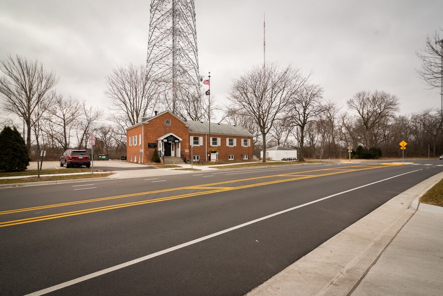 More Photos Of 4121 N Wilson Dr, Milwaukee Lodge Meeting Hall For Sale