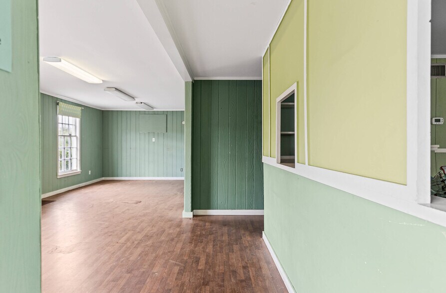 More Photos Of 2507 McCallie Ave, Chattanooga Office Residential For Sale