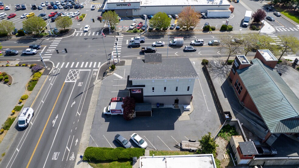 More Photos Of 1202 Commercial Ave, Anacortes Office For Sale