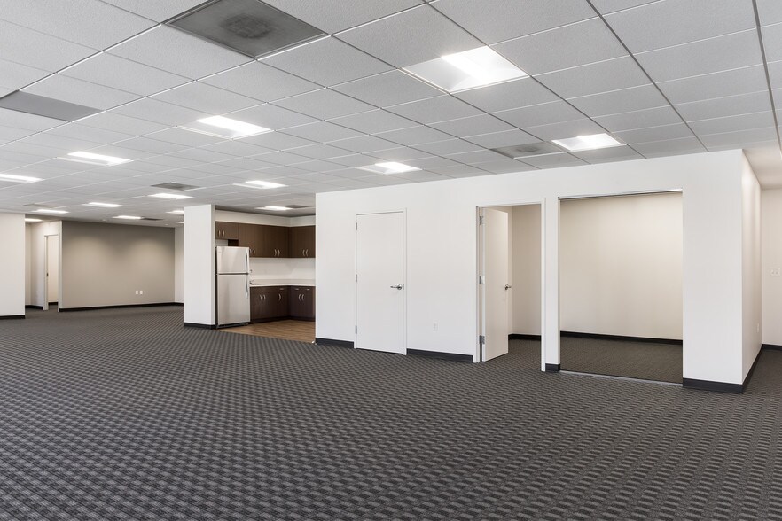 More Photos Of 209 Madison St, Alexandria Office For Lease