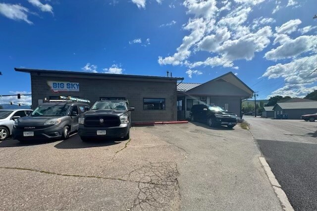 Primary Photo Of 3004 Brooks St, Missoula Flex For Lease