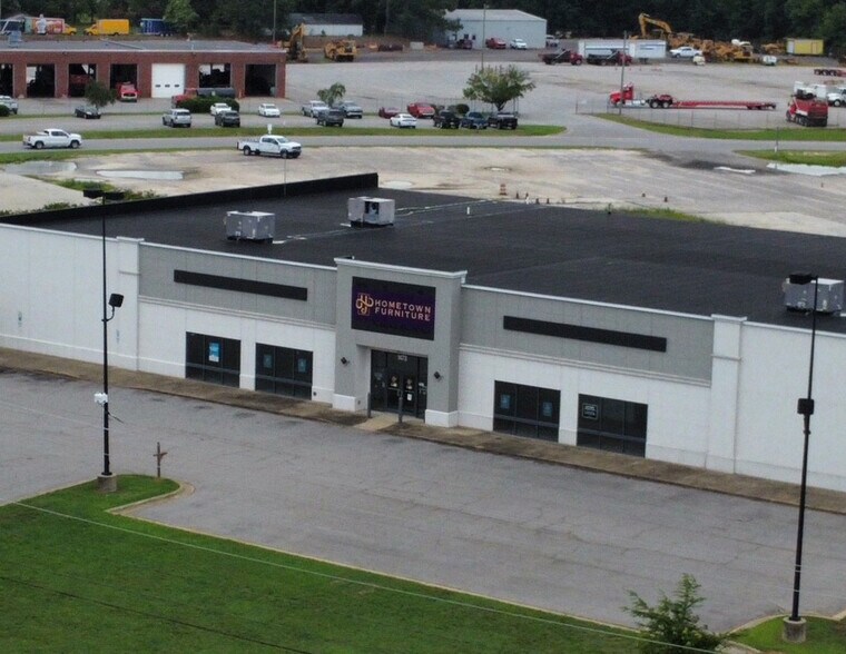 More Photos Of 1473 N Wesleyan Blvd, Rocky Mount Freestanding For Lease
