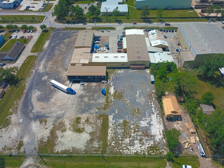 More Photos Of 9031 Ley Rd, Houston Warehouse For Lease
