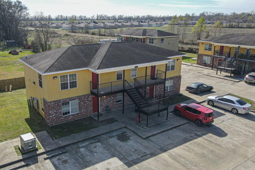 More Photos Of 5500 Hwy 75, Carville Apartments For Sale