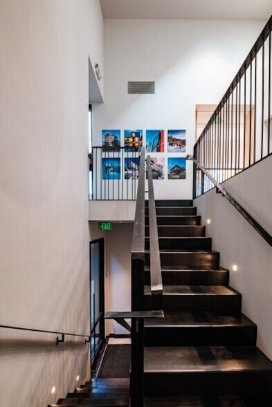 More Photos Of 2622 W 32nd Ave, Denver Storefront For Lease