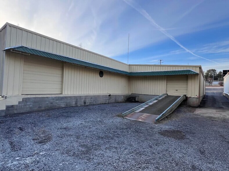 More Photos Of 6004 Two Notch Rd, Columbia Freestanding For Sale