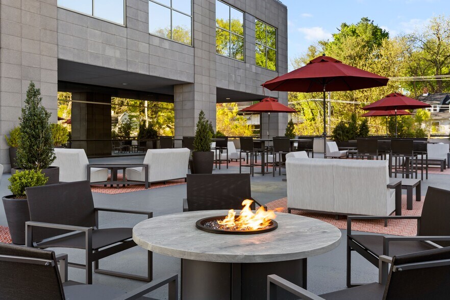 More Photos Of 300 Conshohocken State Rd, Conshohocken Office For Lease