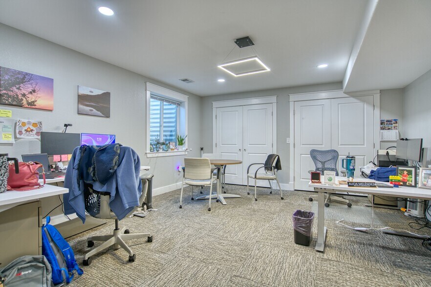 More Photos Of 660 Briggs St, Erie Coworking Space