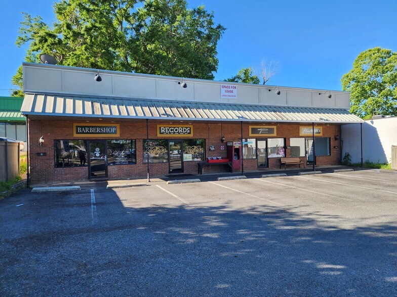 Primary Photo Of 439 W Gaines St, Tallahassee General Retail For Lease
