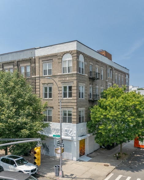 More Photos Of 210 Lewis Ave, Brooklyn Apartments For Sale