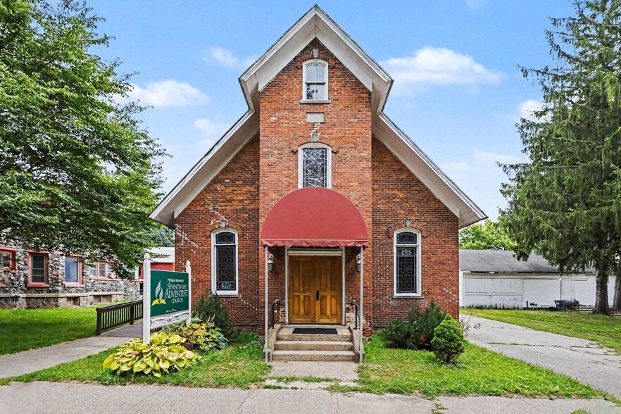 Primary Photo Of 9 W Shepard St, Hartford Religious Facility For Sale