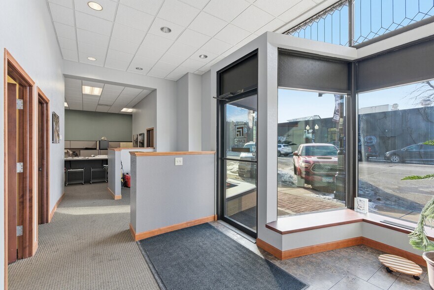 More Photos Of 218 Minnesota Ave NW, Bemidji Medical For Sale