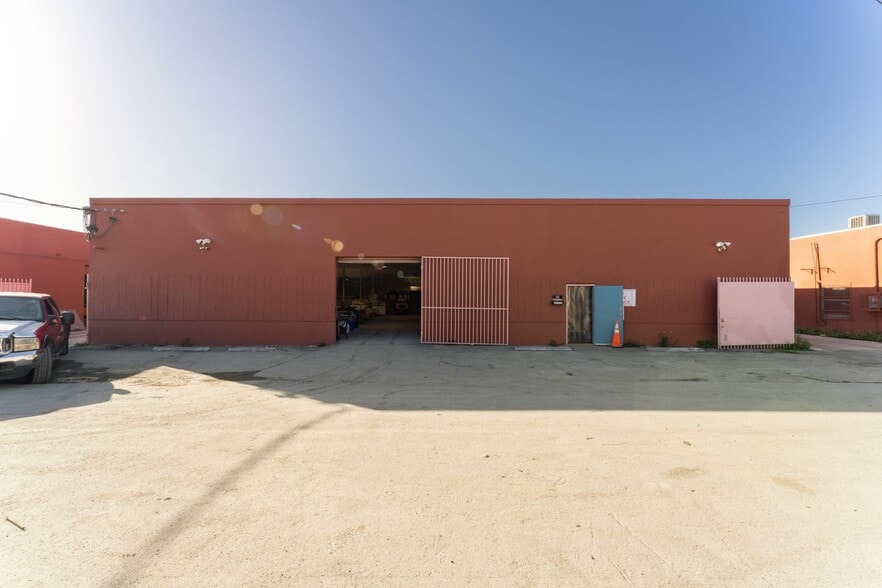 Primary Photo Of 80 NE 74th St, Miami Warehouse For Sale