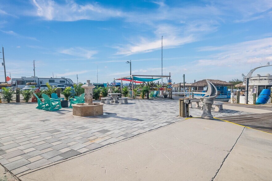 More Photos Of 18400 San Carlos Blvd, Fort Myers Beach Marina For Sale