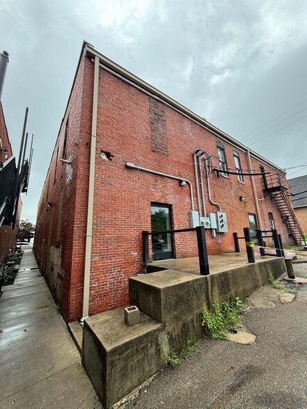 More Photos Of 67-69 S Main St, Johnstown Storefront Retail Office For Lease