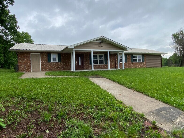 More Photos Of 2500 Olivet Ct, Greensboro Assisted Living For Lease