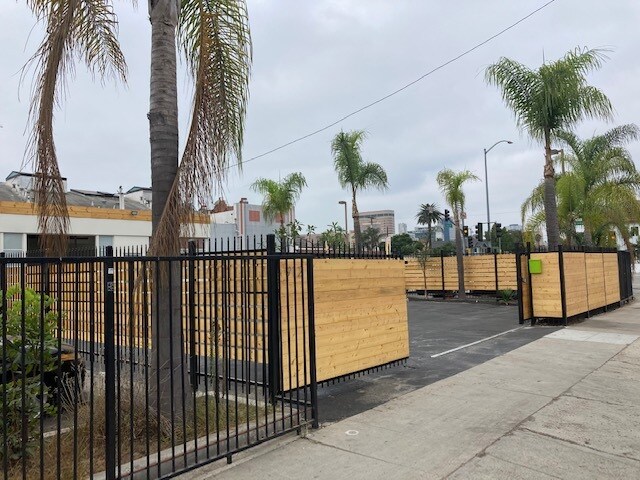 More Photos Of 912 E 3rd St, Long Beach Freestanding For Sale