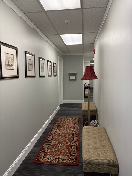 More Photos Of 2 Kings Hwy W, Haddonfield Office For Lease