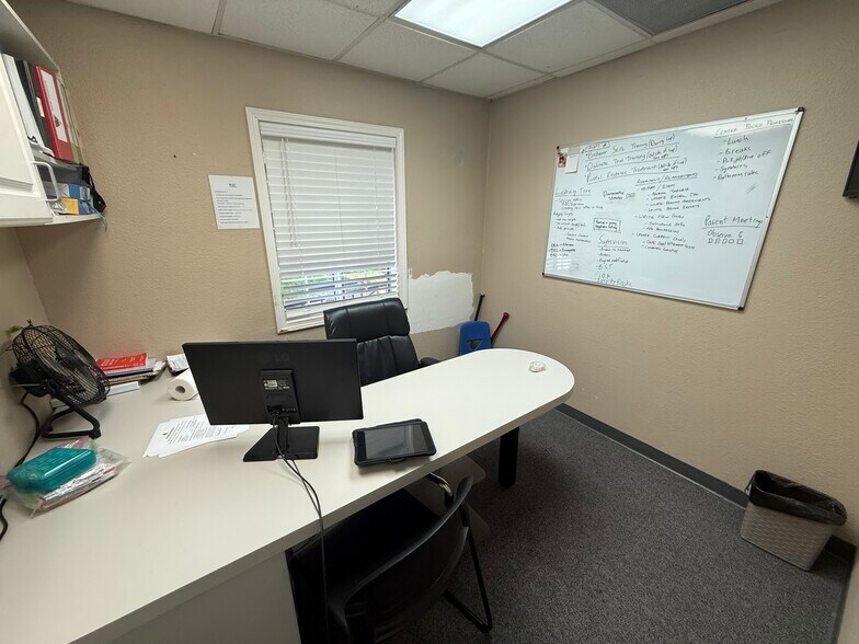 More Photos Of 2845 Marconi Ave, Sacramento Office For Sale