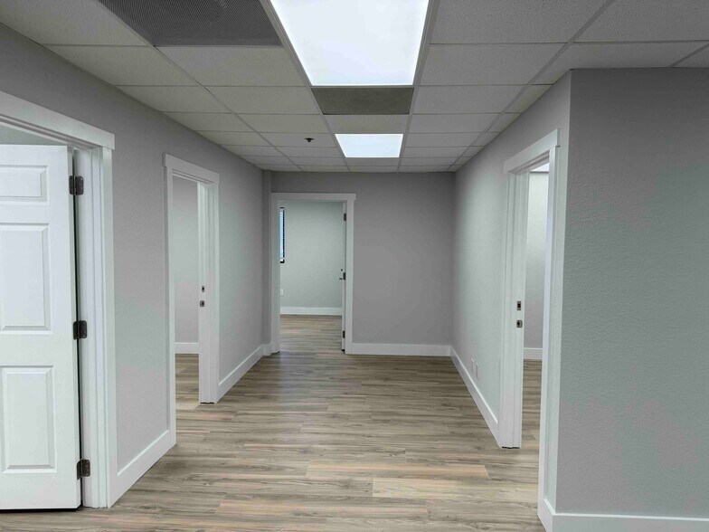 More Photos Of 8660 W Irlo Bronson Memorial Hwy, Kissimmee Apartments For Lease