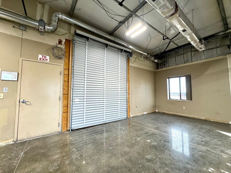 More Photos Of 3521 Antelope Ave, Kearney Manufacturing For Sale