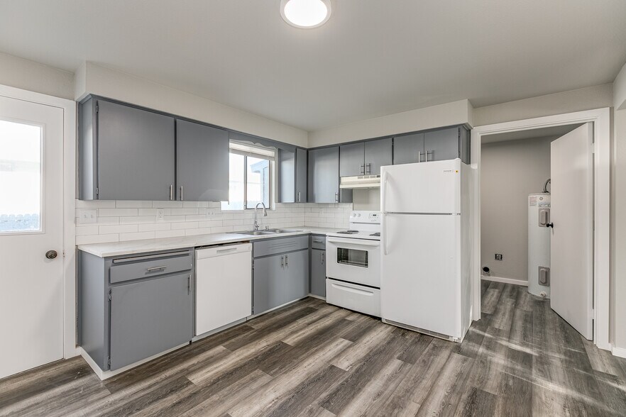 More Photos Of 6721 W Kennewick Ave, Kennewick Apartments For Sale