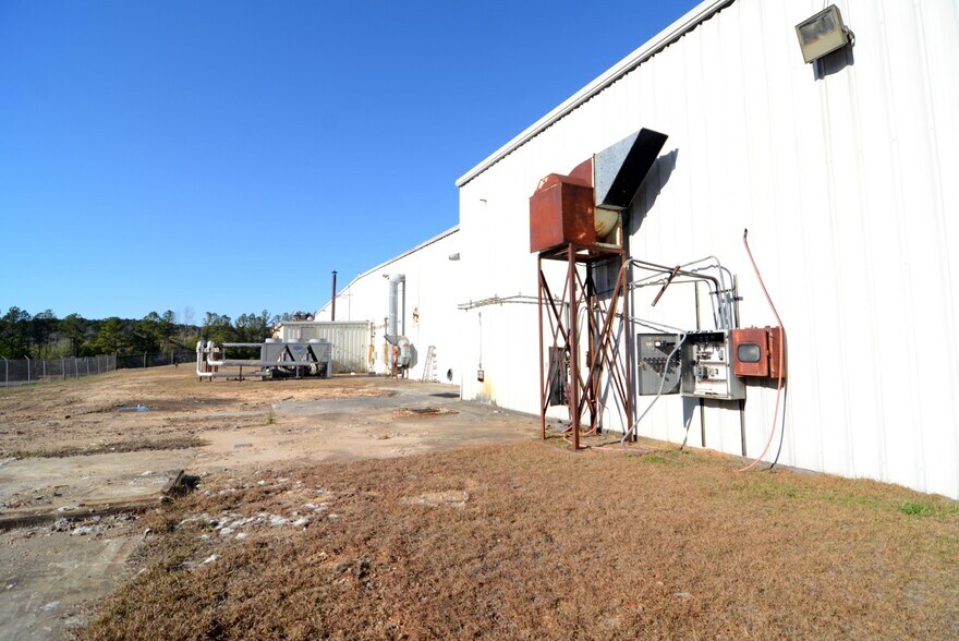 More Photos Of 1214 State Highway 34 E, Winnsboro Industrial For Sale