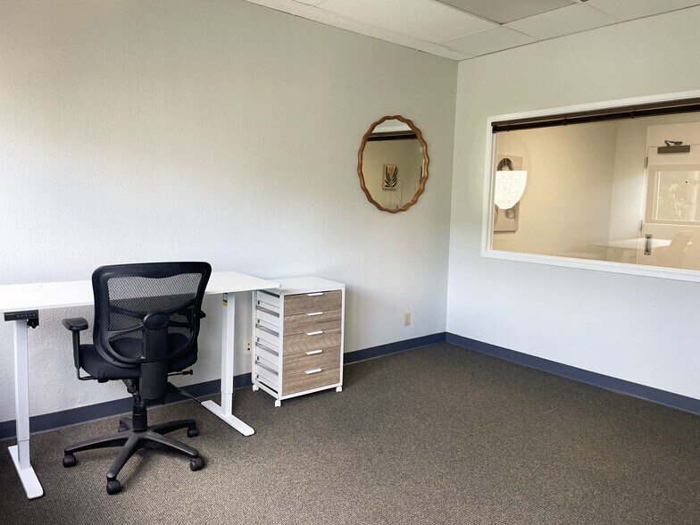 More Photos Of 8929-8939 S Sepulveda Blvd, Los Angeles Office For Lease