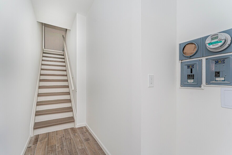 More Photos Of 1256 Bay St, Staten Island Apartments For Lease