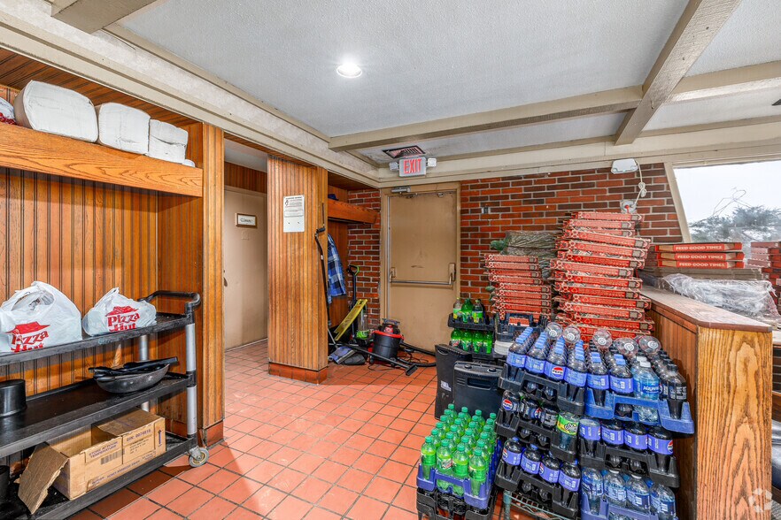 More Photos Of 386 Grant Avenue Rd, Auburn Restaurant For Sale