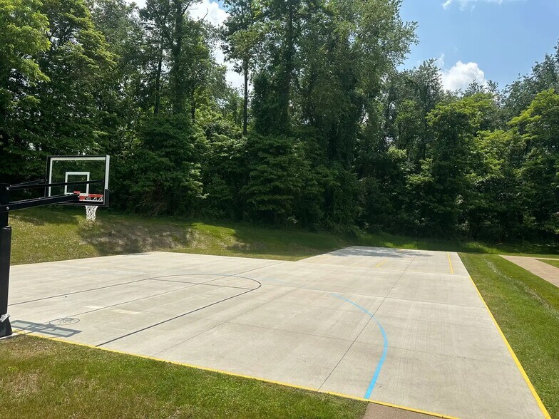 More Photos Of 213 U S Route 250, Adena Healthcare For Lease