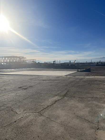 More Photos Of 2775 Betty Ln, Las Vegas Service For Lease