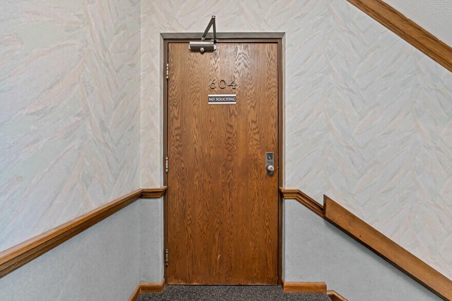 More Photos Of 600 McKnight Park Dr, Pittsburgh Office For Lease
